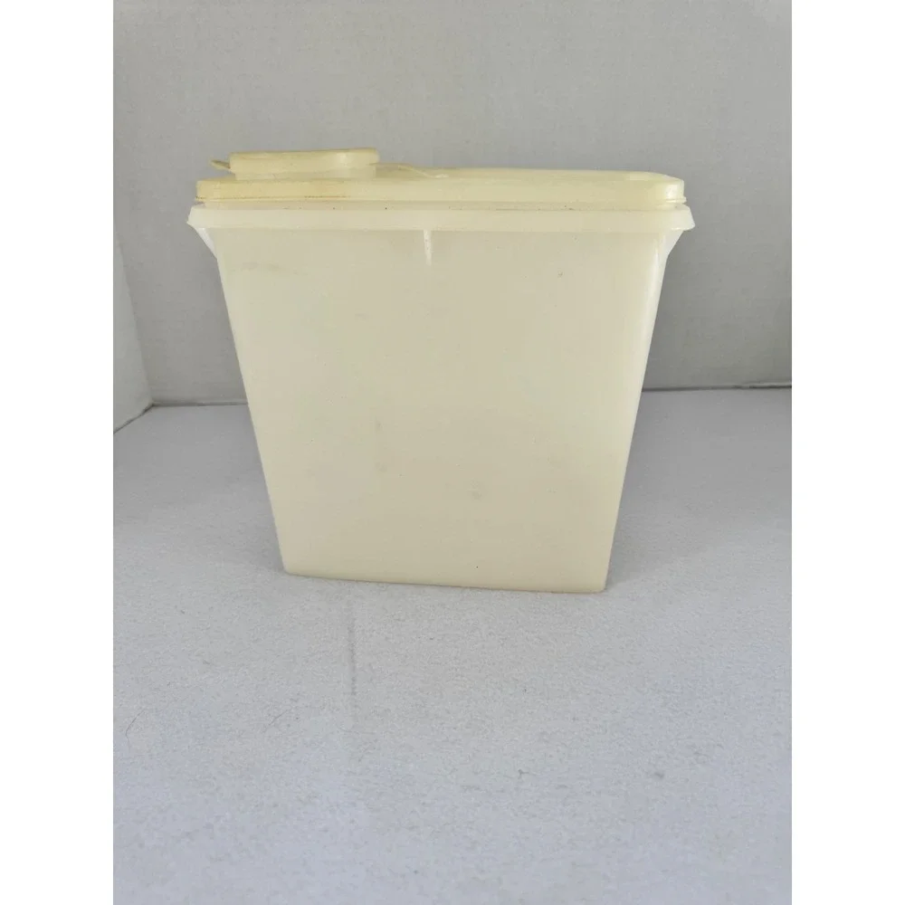 Vintage Tupperware Cereal Storer Canister 469-5 Cream Flip Top Pour Spout Lid‎